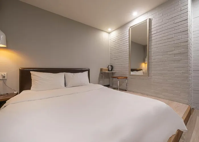 Gwanganri No25 Hotel *